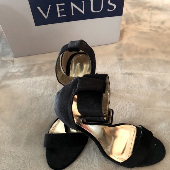 High heel strappy sandal - Picture 2 of 3